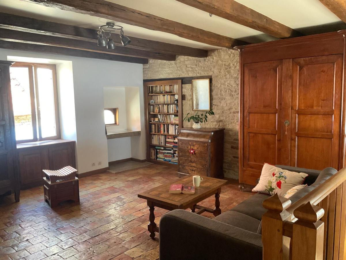 Rue De La Tour Du Pin Villa Fontaine-Française Exteriör bild
